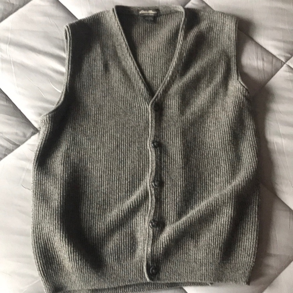 Sweater vest
